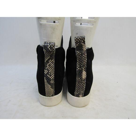 DV Dolce Vita Womens Size 8 M Black Suede Hidden Wedge Ankle Boots Bootie - Picture 7 of 11